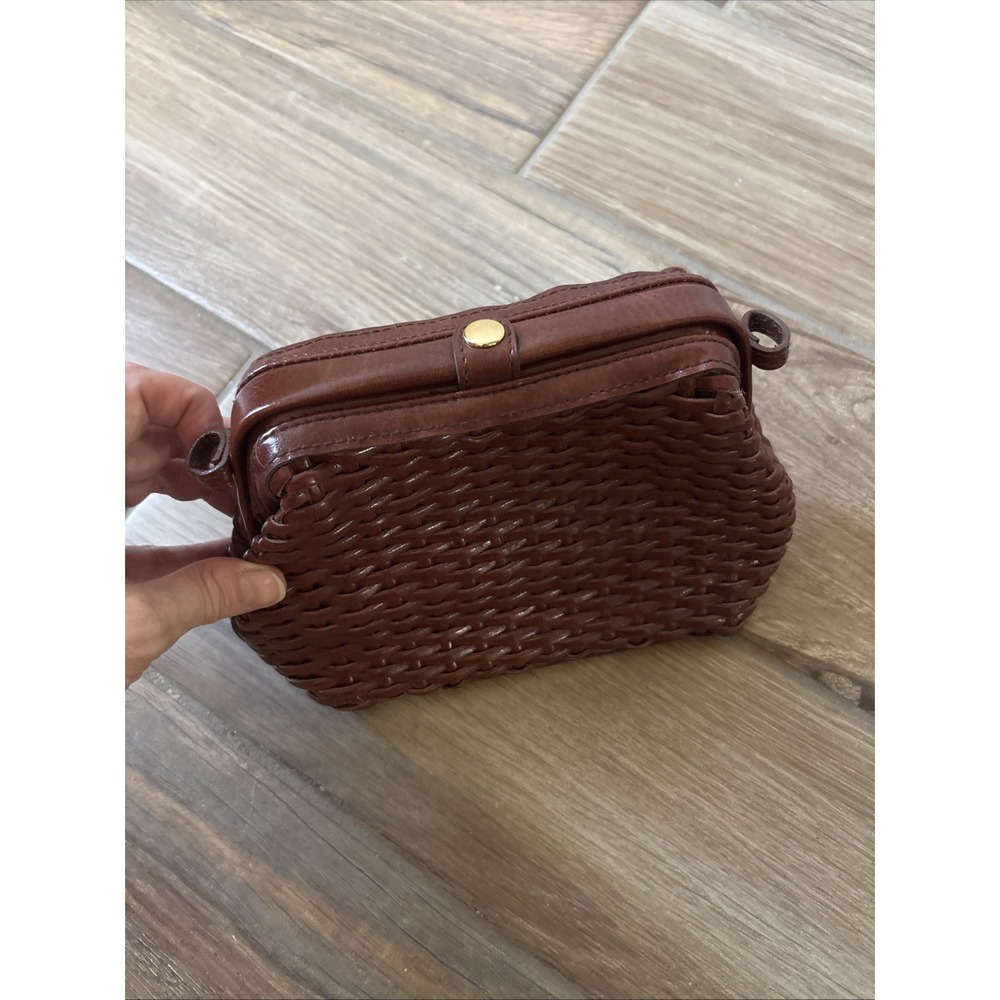 Amanda Smith Brown Leather Boho Basket Weave Clutch Bag Gold Tone Hardware